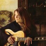 artist image Chantal Chamberland Les Champs - Elysees Chantal No 5