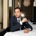 artist image Oliver Koletzki No Man No Cry - Jimmy Sax Version No Man No Cry (Jimmy Sax Version) - Single