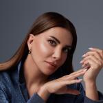 artist image Ebru Yaşar Yalan Seni Anan Benim Için Doğurmuş