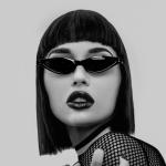 artist image Mari Ferrari, Monodepth feat. Kinnie Lane Plus de toi Plus de toi (feat. Kinnie Lane) - Single