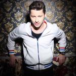 artist image Aksent Make me shiver Hold On - Single