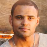 artist image Mohombi Feat. Akon O baby, this body, your body, your body, your body is looking dirty Dirty, so dirty, dirty can’t help it(?) , freak it, freak it The situation’s dirty, dirty dirty, dirty MoveMeant