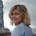 artist image Louane Aimer à mort Joie de vivre (En couleurs)