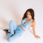 artist image Olivia Rodrigo drivers license 