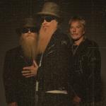 artist image ZZ TOP - Antenna (1994) Girl In A T-Shirt Antenna