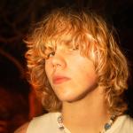 artist image Holy Beatz 1.0 Thousand Miles (Tribute Version Originally Performed By The Kid LAROI) [explicit] Thousand Miles - Single